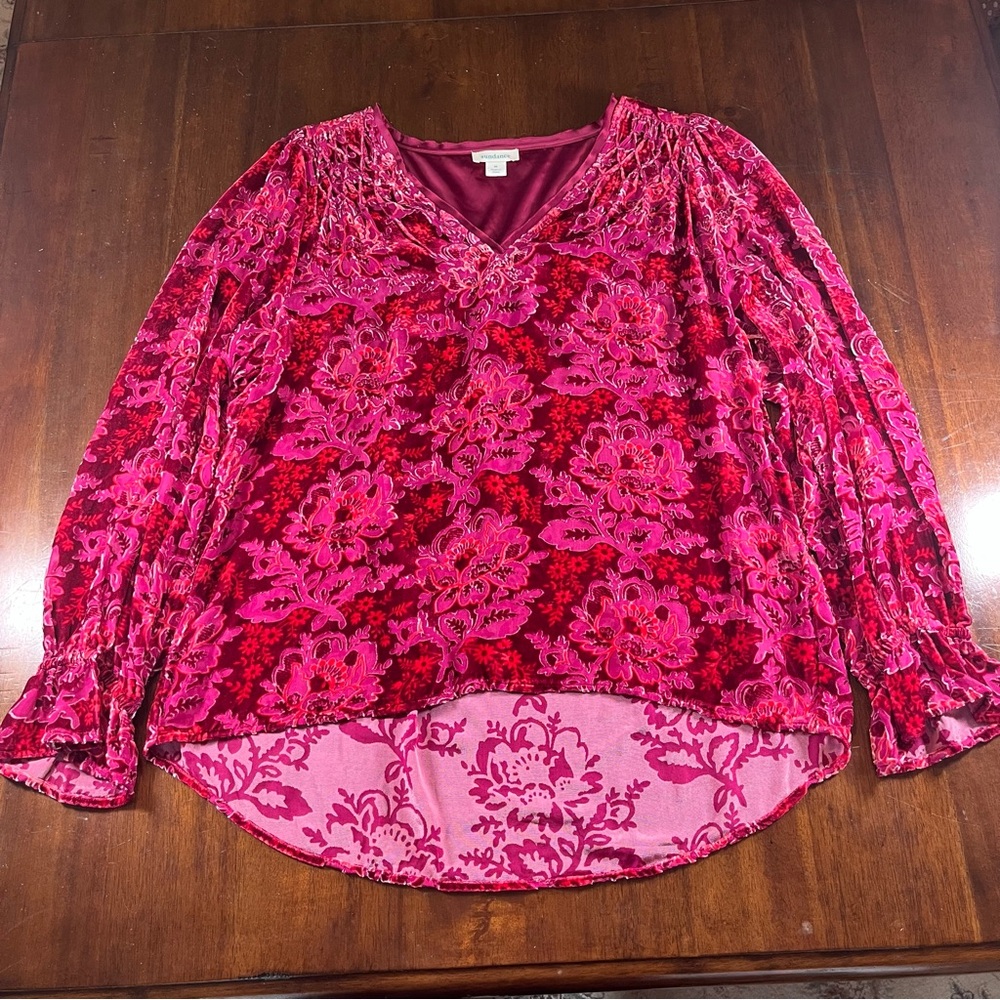 Sundance Women’s Burnout Velvet Long Sleeve V-Neck Top Blouse Size M Boho Jewel